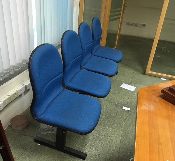ghế chờ hòa phát 4 chỗ