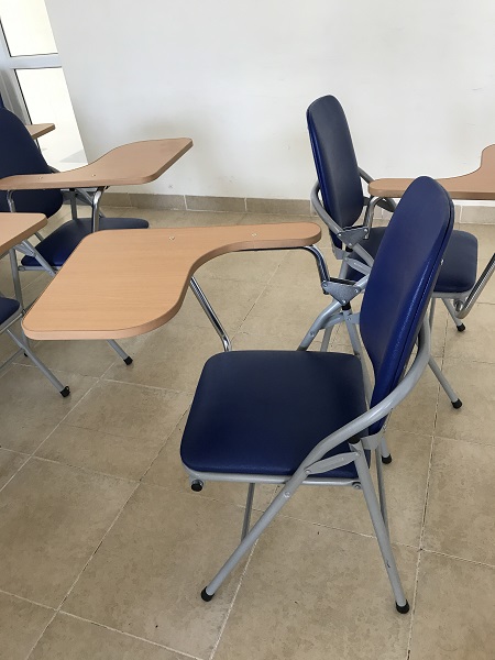 thanh lý 100 chiếc ghế gấp liền bàn hòa phát 2