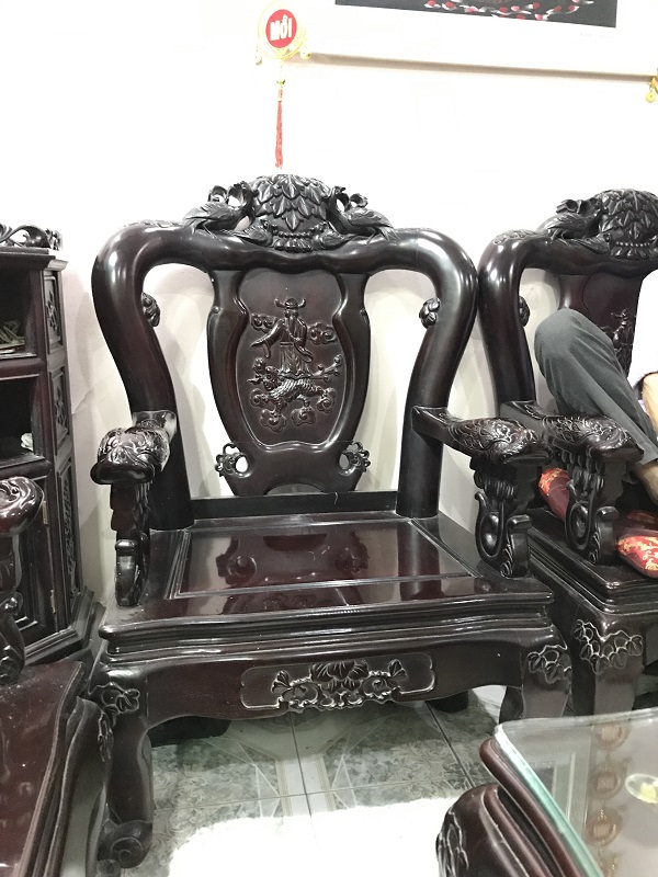 Bộ bàn ghế quốc công gỗ gụ ta cột 10 6 món