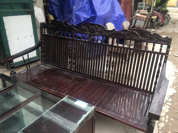 bộ sofa gỗ gụ ta đục rồng 2