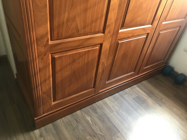 thanh lý tủ 3 cánh gỗ gõ đỏ 1