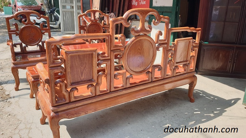 Bộ bàn ghế móc mỏ gỗ hương vân ta