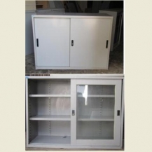 Thanh lý 2 chiếc tủ kệ