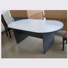 Bàn họp Ovan Hòa Phát