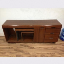 Thanh lý tủ kệ