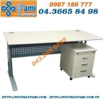 Bàn giám đốc Fami