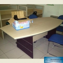 Bàn họp cao cấp nhập khẩu