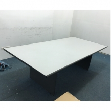 Bàn họp Hoà Phát