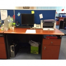 Bàn làm việc kèm tủ Fami