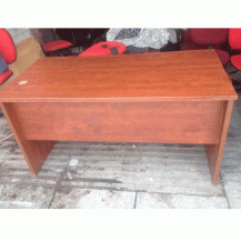 Bàn làm việc thanh lý