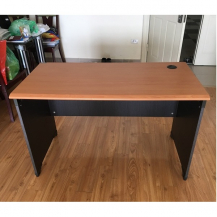 Bàn nhân viên cao cấp Hoà Phát thanh lý kt 120x60 cm