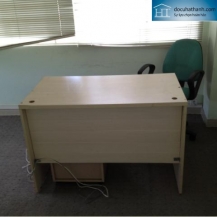 Bàn nhân viên cũ