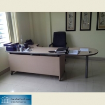 Bàn trưởng phòng Fami