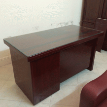 Bàn làm việc trưởng phòng Hoà Phát mới 90%