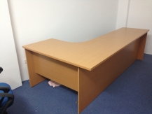 Bàn văn phòng chữ L thanh lý