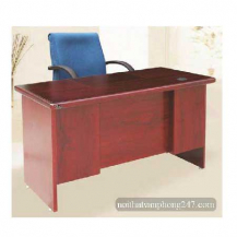 Bàn trưởng phòng Hòa Phát mới 90% thanh lý giá rẻ