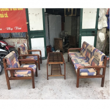 Bộ bàn ghế xoan đào kèm đệm