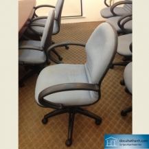 Ghế xoay lưng trung HP