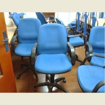 Ghế xoay lưng trung HP