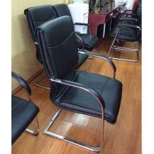 Ghế chân quỳ da nội thất 190 mới 99%