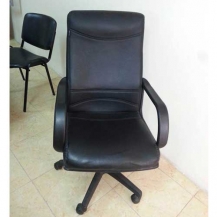 Ghế xoay trưởng phòng Hòa Phát mới 99%