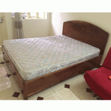 Giường ngủ gỗ nghiến