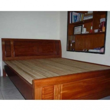 Giường gỗ xoan đào mới 95%