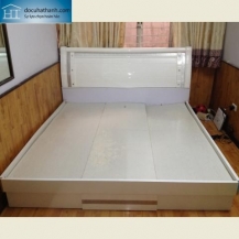 Giường cao cấp Đài Loan