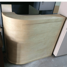 Quầy lễ tân gỗ veneer mới 95%
