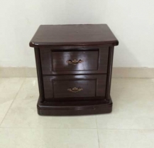 Táp đầu giường mới 80%