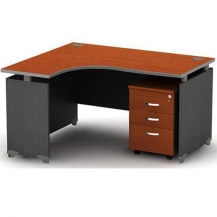 Thanh lý bàn làm việc văn phòng Fami