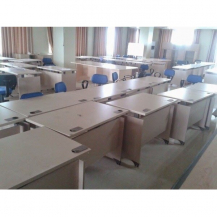 Thanh lý bàn nhân viên Fami số lượng nhiều giá rẻ