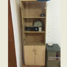 Thanh lý tủ tài liệu gỗ cánh kính